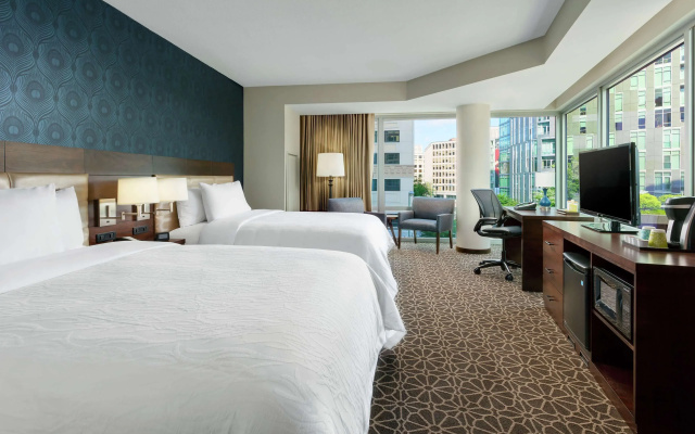 Premier Quadruple Corner Room