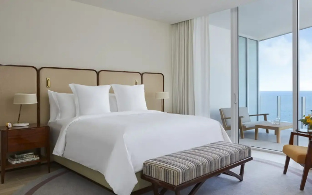 2 Bedrooms Suite with ocean view