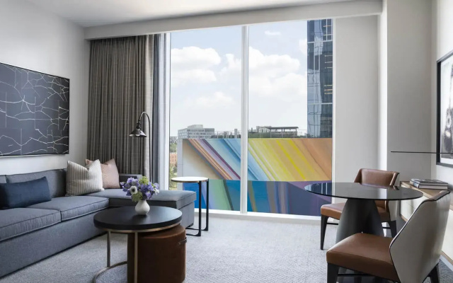 1 Bedroom Accessible Double Suite