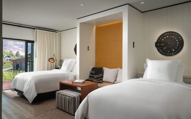 Palisades Twin room