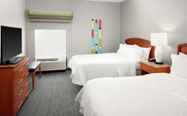 Fridge/Microwave Twin room