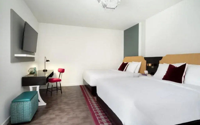 TRYP Quadruple room