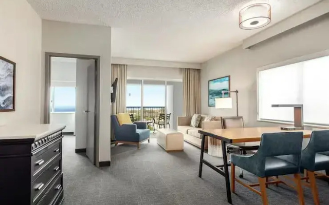 2 Room Corner Suite with balcony