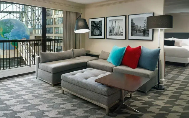 Executive Accessible Double Suite