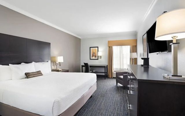 Mobility/Hearing Accessible Double room