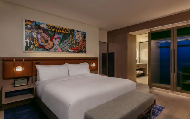 1 Bedroom Supreme Double Suite City View