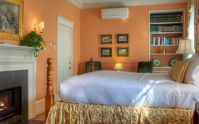 Newport Double room