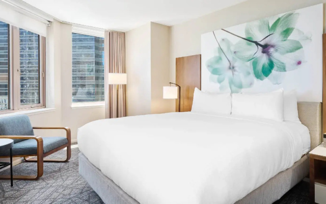 Deluxe Cityscape Double Guestroom