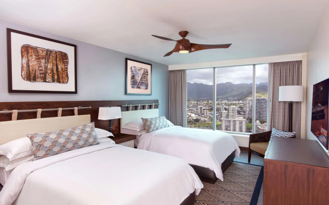2 Bedrooms Penthouse Suite with view