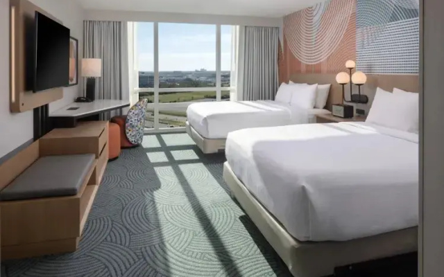 Skyline room