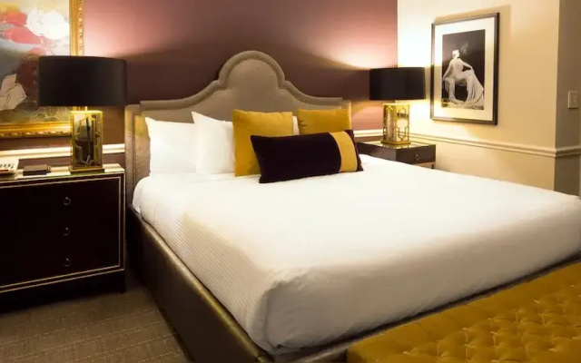 Follie Double Suite