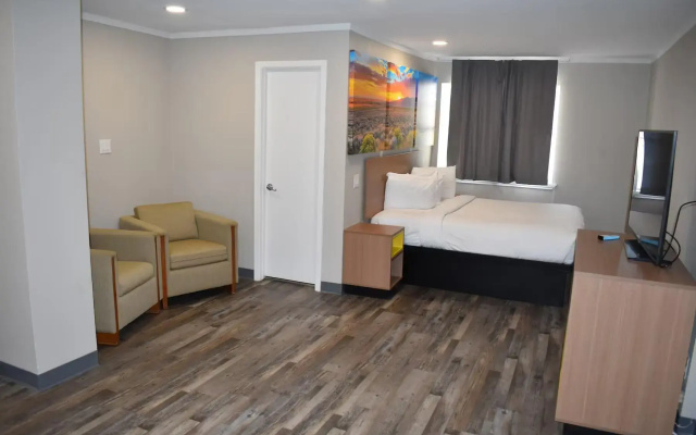 Double Studio Suite