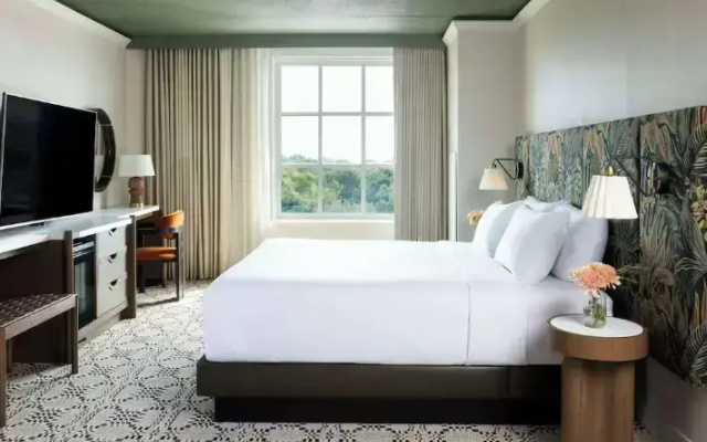 Greenwich Suite