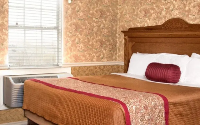 Victorian Double Suite