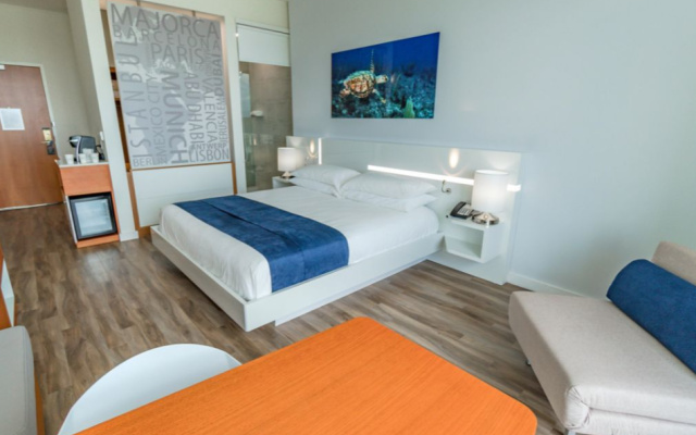 Floridian room