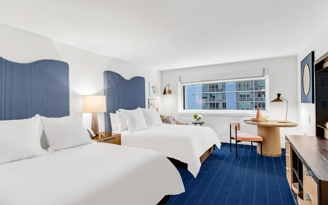 Classic Quadruple room Partial Bay View