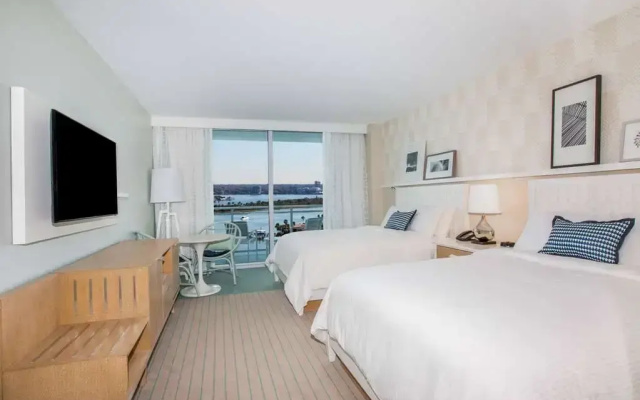 Parlor Quadruple Suite
