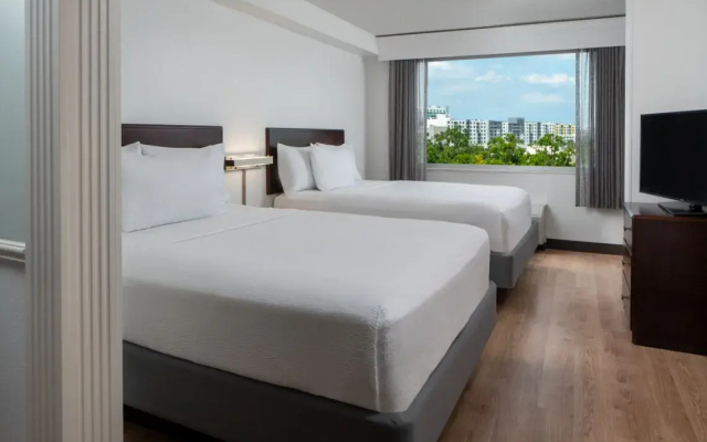 1 Bedroom Quadruple Suite