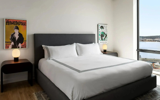 North Penthouse Thompson Suite