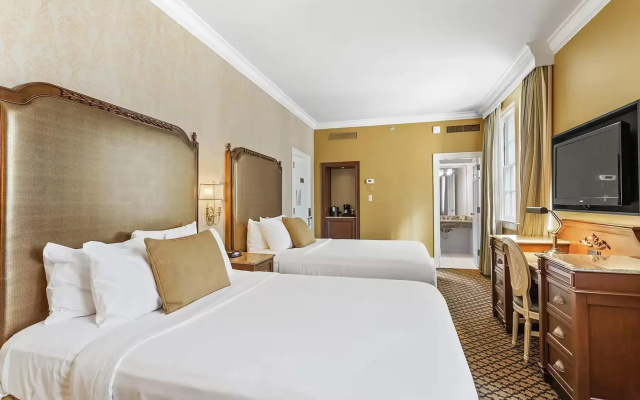 Quadruple room