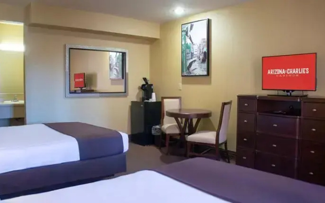 Deluxe Twin Suite