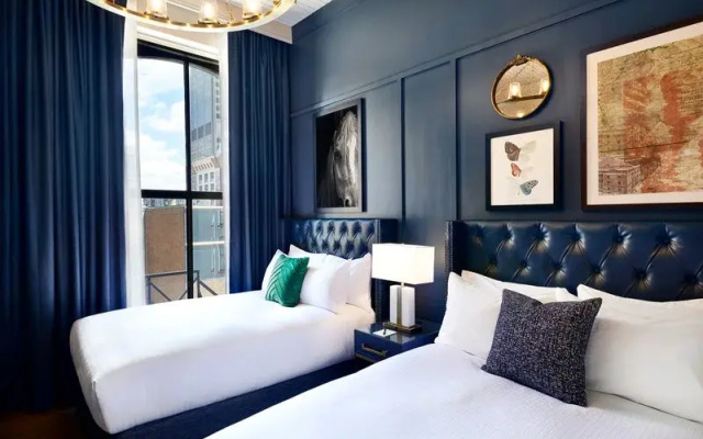 Traditional Twin room