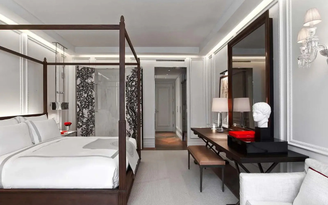 Classic Grand room