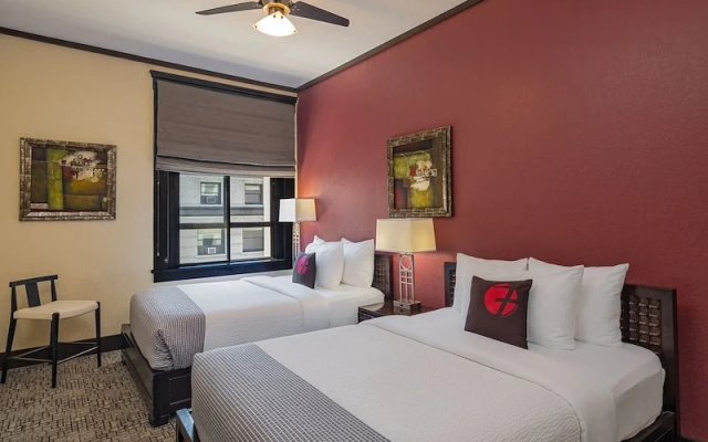 Premium Twin room