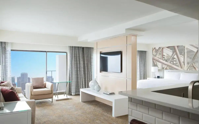 Living Double Suite