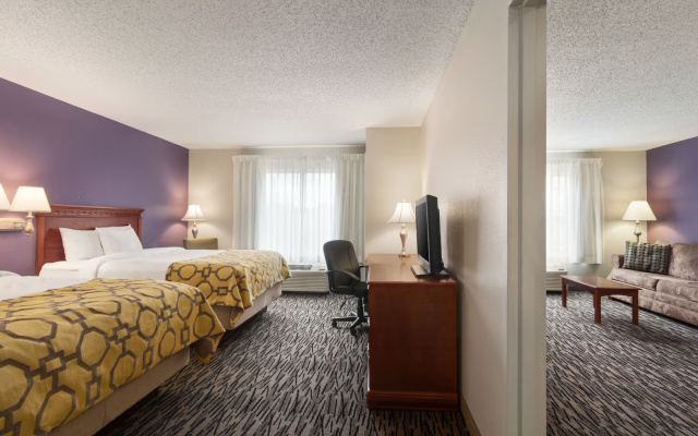 1 Bedroom Quadruple Suite