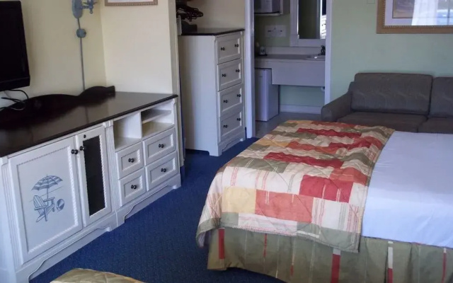 Standard Quadruple room