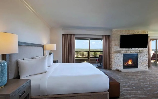 Double Suite with golf view