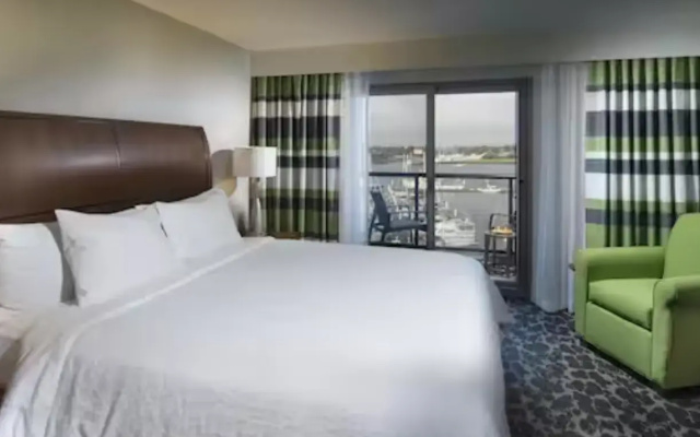 2 Bedrooms Twin Suite with balcony and with water view