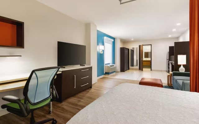 Hearing Accessible Double Studio Suite