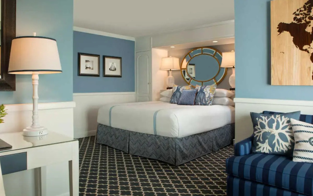 Double Junior Suite with marina view