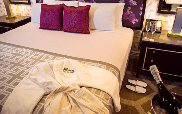 2 Bedrooms Executive Suite