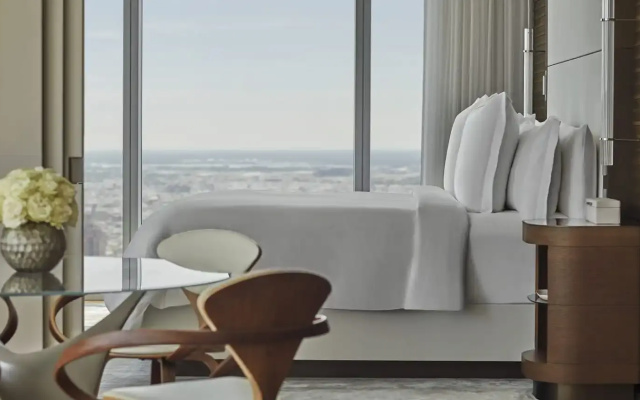 Skyline Corner Double Suite