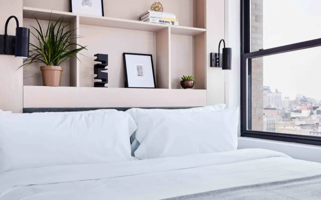 Corner Double room