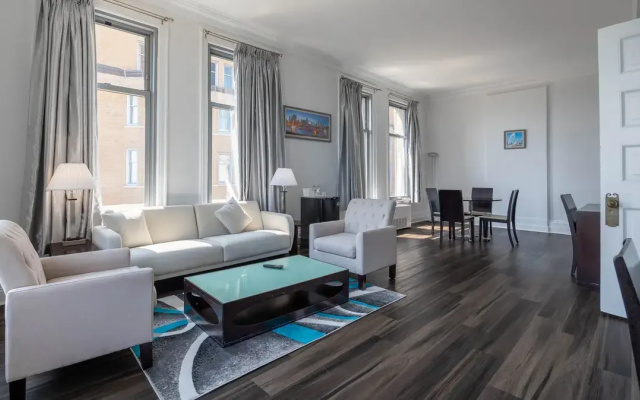 Deluxe Double Suite
