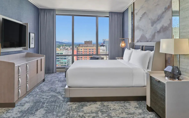 Grand Deluxe room