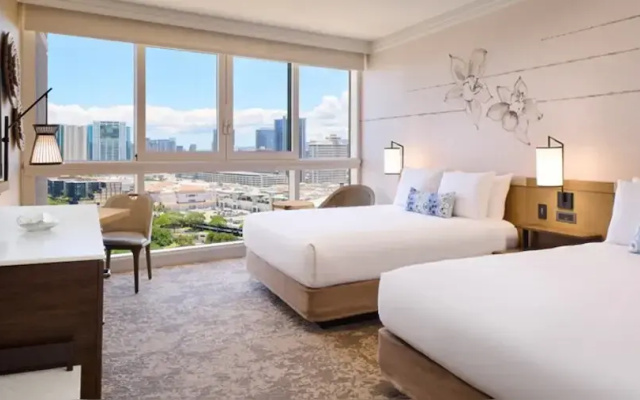 Twin room with ocean view