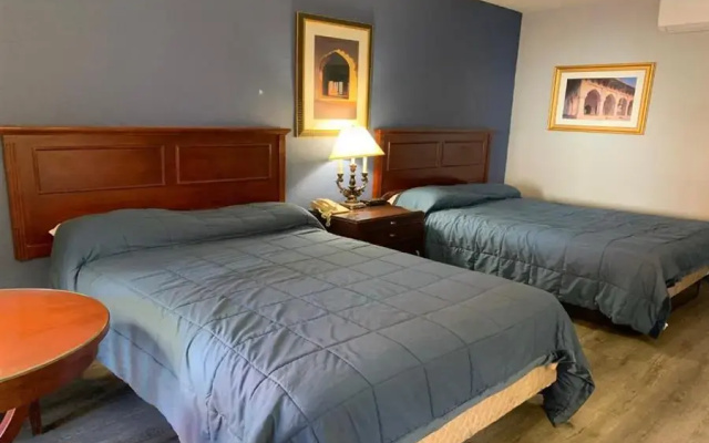 Quadruple room