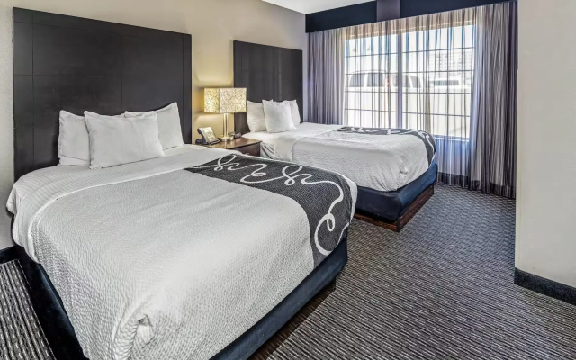 Mobility Accessible with Bathtub Double room