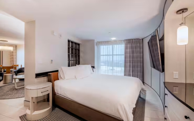 3-rooms Presidential Double Suite