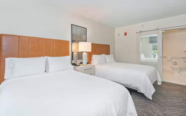 2-rooms Mobility Access Quadruple Suite