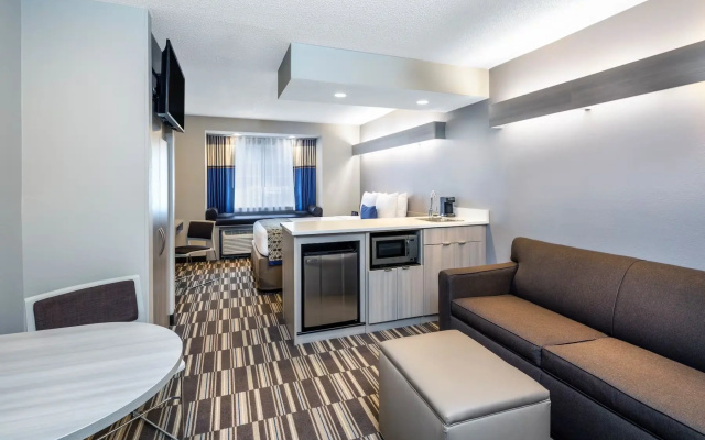 Double Suite