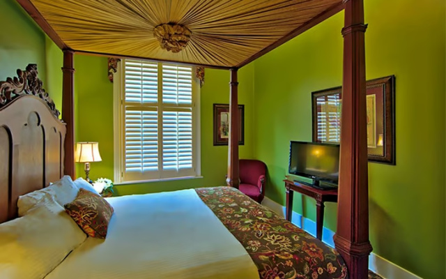 Ranch Signature Suite