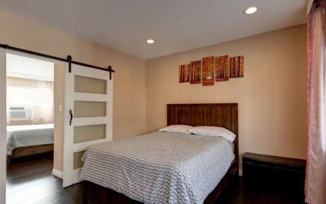 Quadruple Suite
