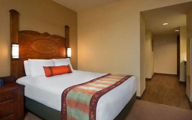 Club Level Double room Resort view