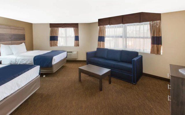 Quadruple Suite